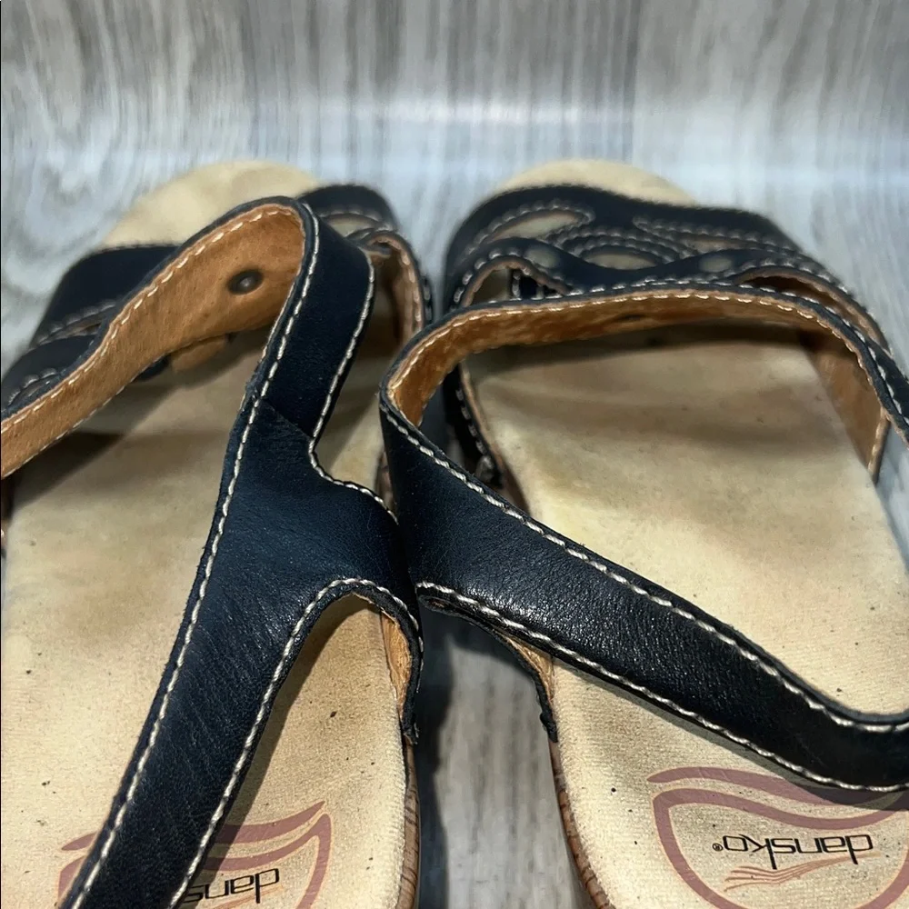 Dansko Black and Tan Wedge Sandals